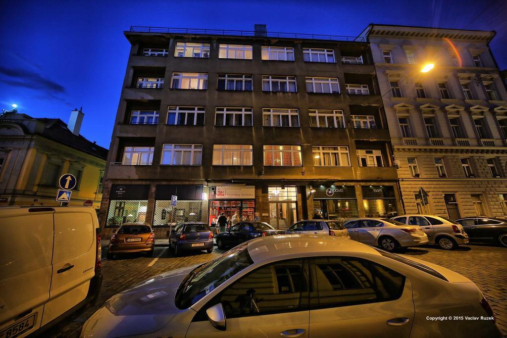 Vorsilska Apartament *